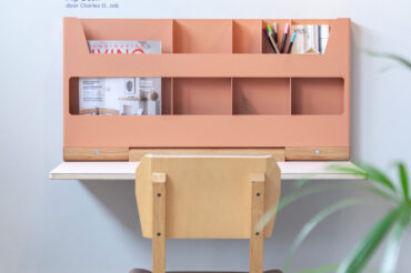 Flip Desk