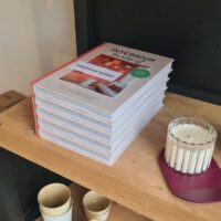 Boek interieur van de toekomst 20241019 134807 vierkant